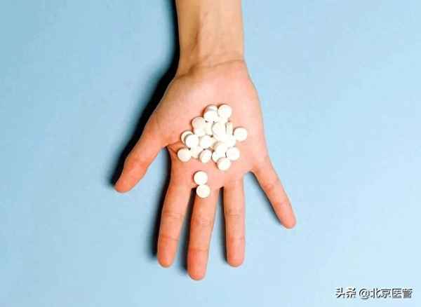 兒童對阿奇霉素過敏的癥狀—兒童吃阿奇霉素過敏吃什么藥緩解
