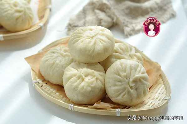正宗肉三鮮包子做法、三鮮包子餡做法大全