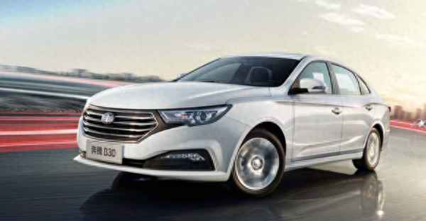 奔騰b30是什么車系(奔騰b30怎么樣口碑)