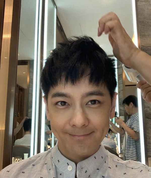 车祸照片轻微晚上照片、车祸的照片晚上