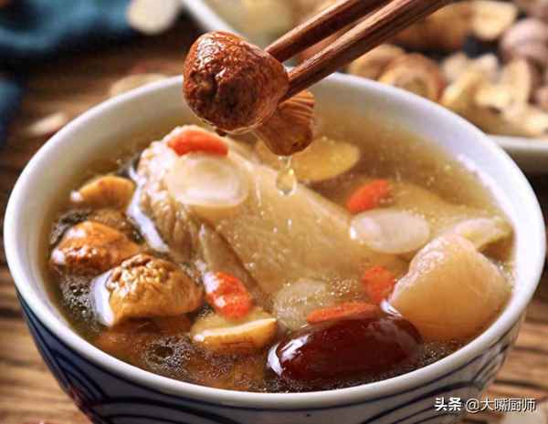 燉雞最佳放三種調料、燉雞最忌諱放三樣東西