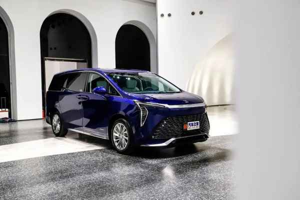 埃爾法汽車圖片-日本埃爾法汽車圖片