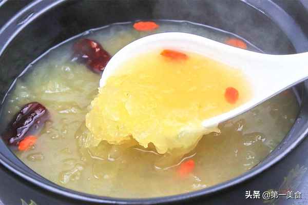 女人吃銀耳湯的最佳時間—吃銀耳的5大禁忌