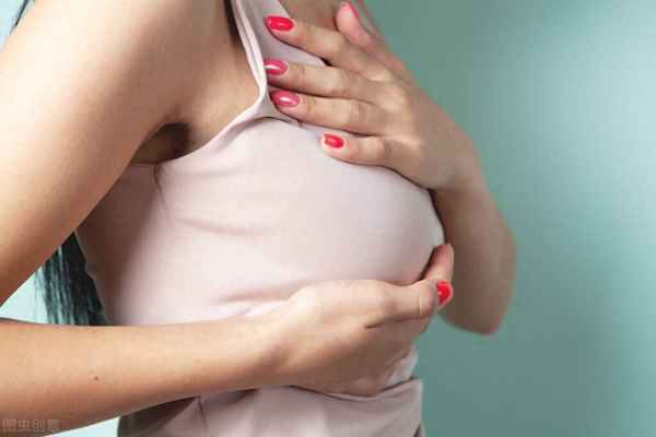 女性乳腺自查方法—肿块怎么判断是良性还是恶性
