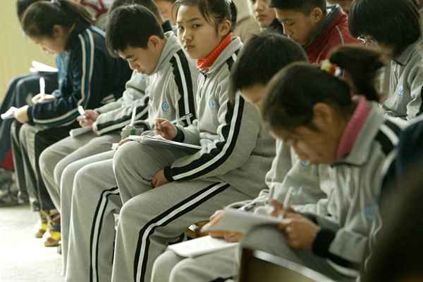 与寓言故事有关的词语,与寓言故事有关的词语4字成语