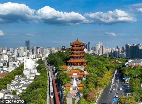 商业财经赛道,商业财经什么意思