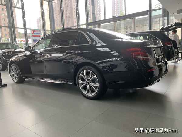 奔馳E350屬于什么檔次_奔馳e350el口碑