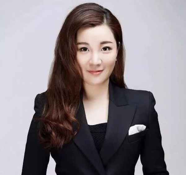 央视财经章艳—中国财经报道之章艳