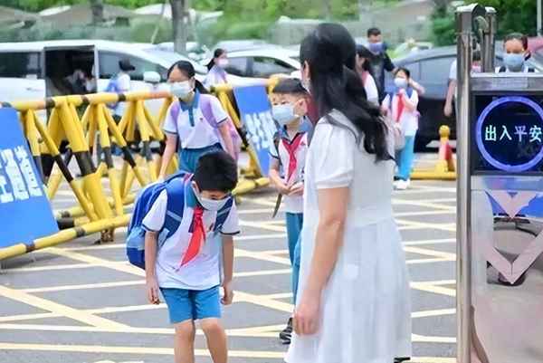 小学生文明礼仪名言名句大全、1～2年级文明礼仪内容