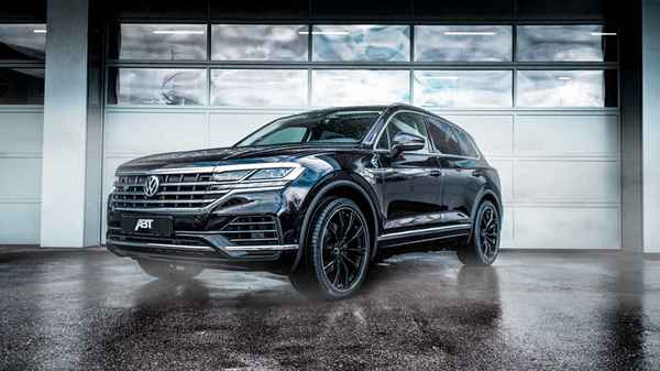 小卡宴40萬(wàn)左右,保時(shí)捷30萬(wàn)一50萬(wàn)車(chē)型圖片