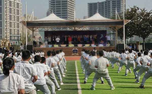 濟南市高新區教育局、濟南市高新區教育局局長高一鳴
