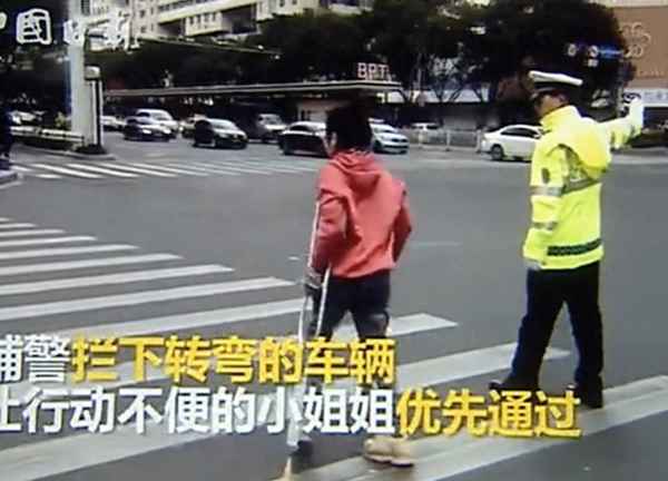 在高速收费站拦车不停的_高速拦车不停怎么处罚