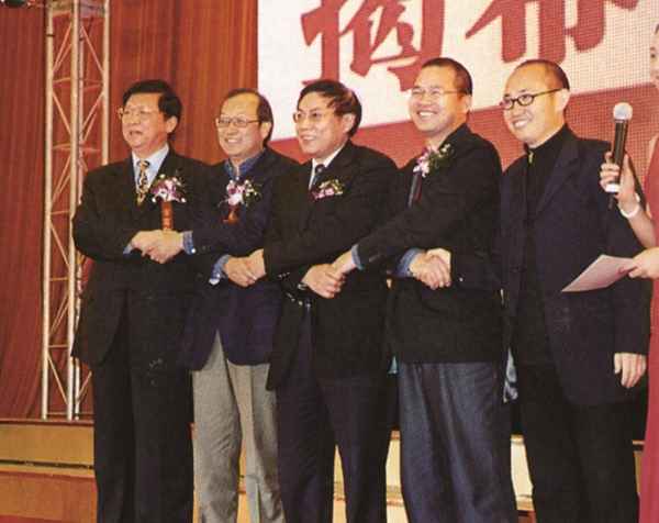 中國房產(chǎn)大佬(房產(chǎn)大佬排名)