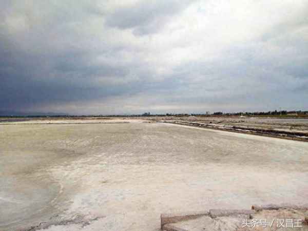 我國(guó)鶯歌海鹽場(chǎng)分布在哪里-航拍中國(guó)鶯歌海鹽場(chǎng)位置與區(qū)位條件