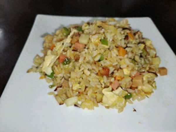 炒米飯配什么菜比較好,炒米飯配什么菜比較好吃竅門(mén)