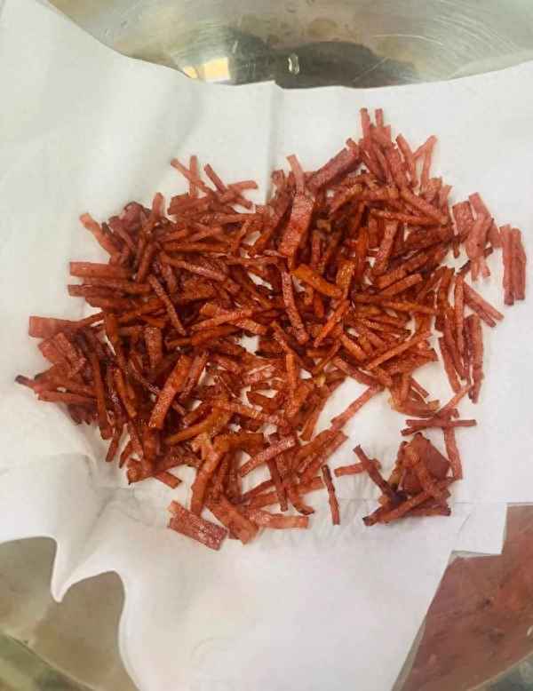 奶油蘑菇湯蘑菇怎么事白色的—奶油蘑菇湯的奶油是什么