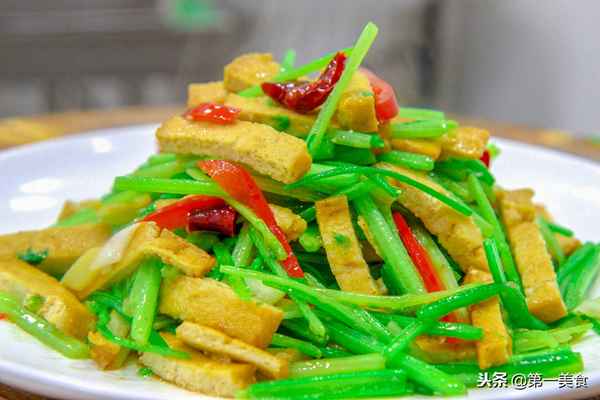 芹菜香干怎么炒好吃竅門_芹菜炒香干的四種家常做法