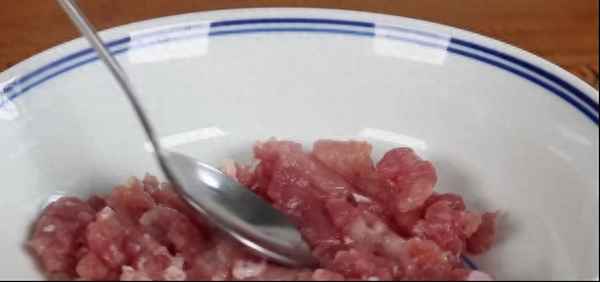 餛飩的湯汁調料怎么配、餛飩的調料怎么調