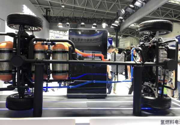 付宇财经_付宇简介