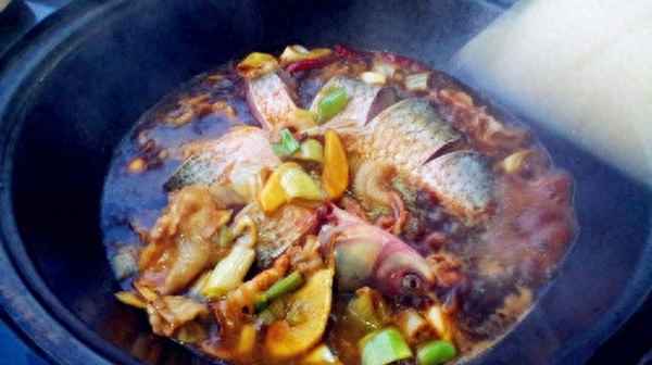 鐵鍋燉魚用什么魚最好_鐵鍋燉魚一般燉什么魚好吃
