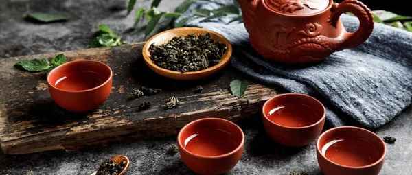 焙火烏龍茶與不焙火烏龍茶、焙火烏龍茶和醇香烏龍茶