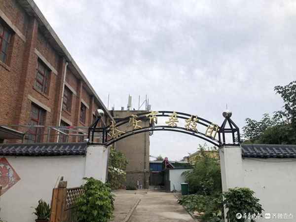 拉住媽媽的手伴奏 降調_拉著媽媽的手伴奏