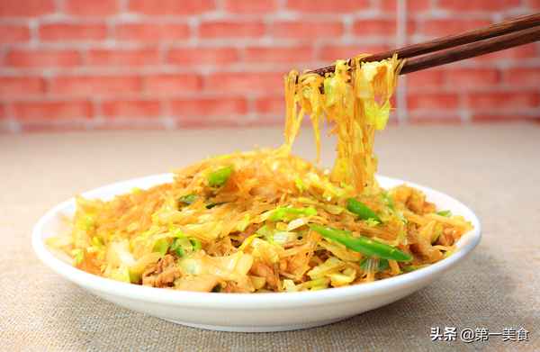 圓白菜炒粉絲的做法、圓白菜炒粉絲的做法竅門
