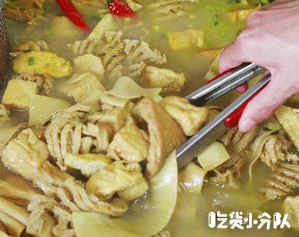 雞湯豆腐串兒怎么做(雞湯豆腐串咋做)