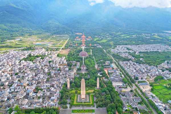 大理三塔介紹景點路線圖_大理崇圣寺三塔門票價格
