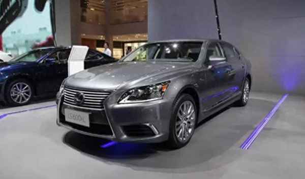 雷克薩斯ls600h多少錢(雷克薩斯ls600hl2020款)