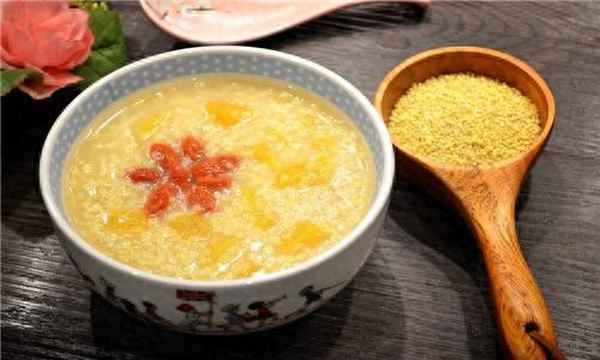 黃小米粥正確煮法_小米粥不宜放三樣東西