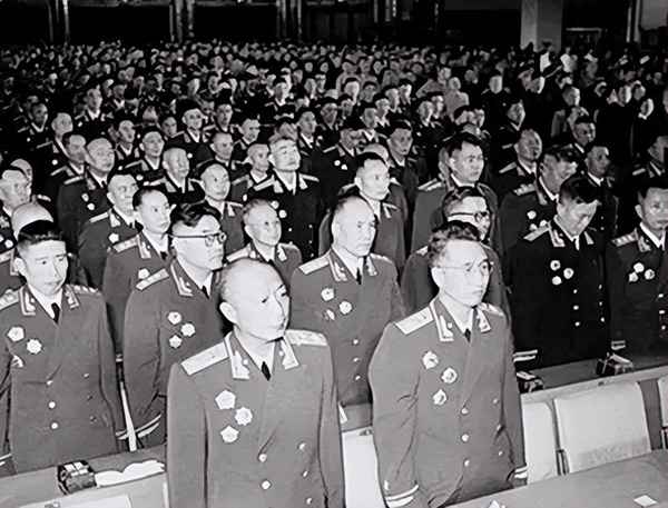 兵团和自治区是平级吗;兵团和自治区哪个好