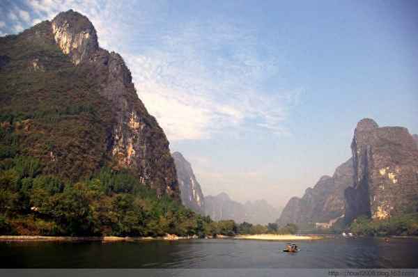 桂林短租公寓一个月(一室一厅一卫400元出租)