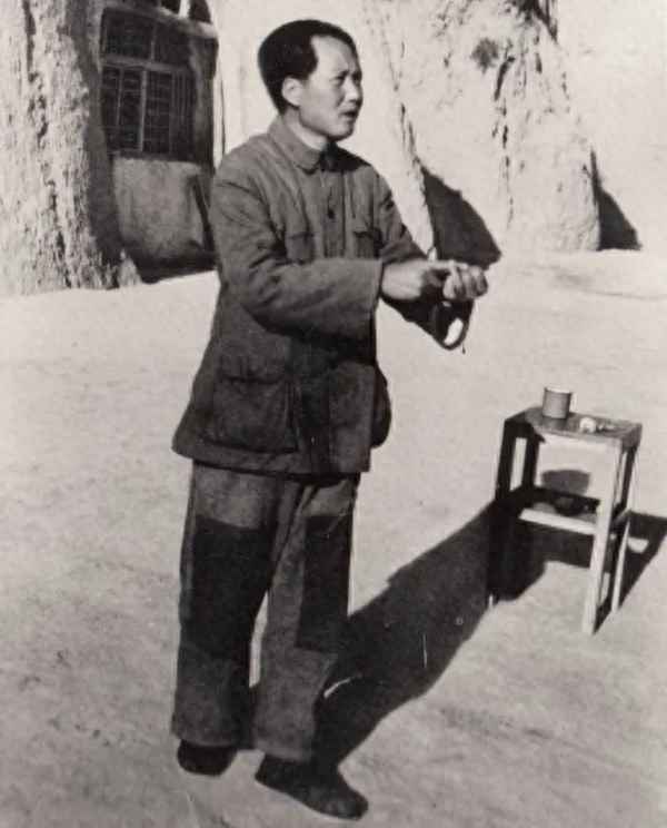 矛盾論對人生的啟發,矛盾論有什么啟示意義