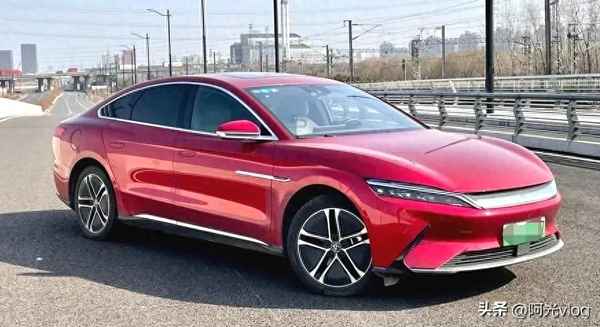 國產最好的轎車排名第一(國產最耐用的車第一名)