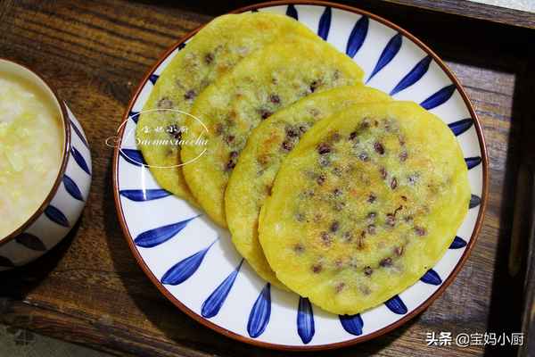 怎么做玉米面餅子又松又軟-老式玉米面大餅子