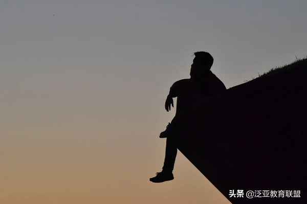 清艷教育怎么樣,清艷教育集團董事長
