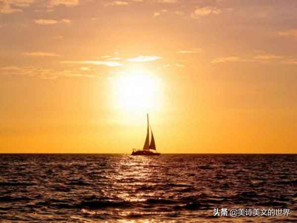 浮天水送无穷树,带雨云埋一半山—浮天水送无穷树,带雨云埋一半山什么意思