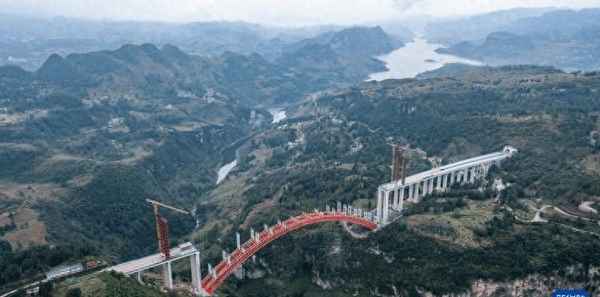 中国高速公路网的重要组成部分—国家高速公路网是由哪些线路构成的？