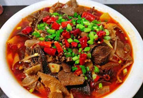 川味毛血旺的做法和食材;毛血旺最簡單的做法