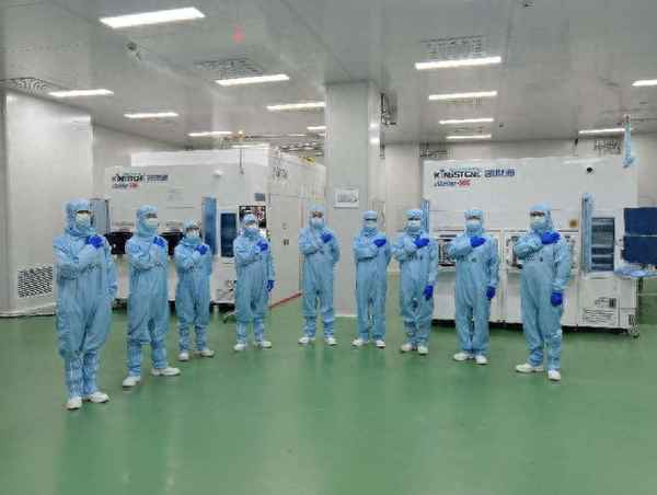 万业企业2023目标价;万业企业未来估值