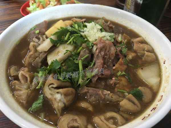 東四十條附近美食—東四十條附近有什么好玩的