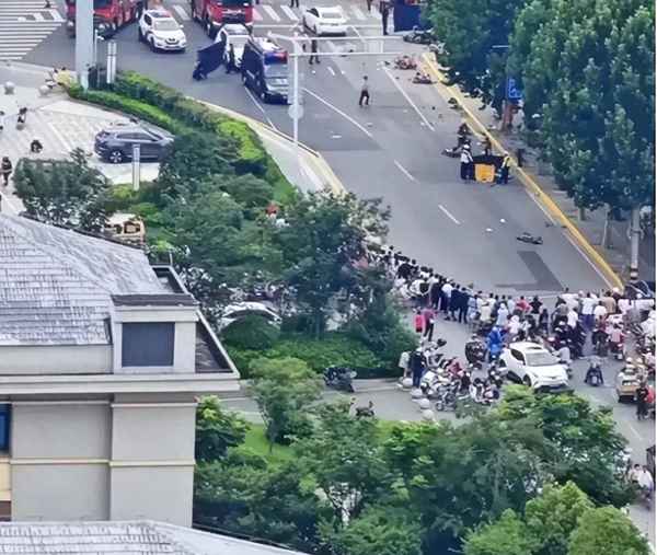 广州宝马撞人枪毙了吗_广州宝马撞人枪毙了吗现在