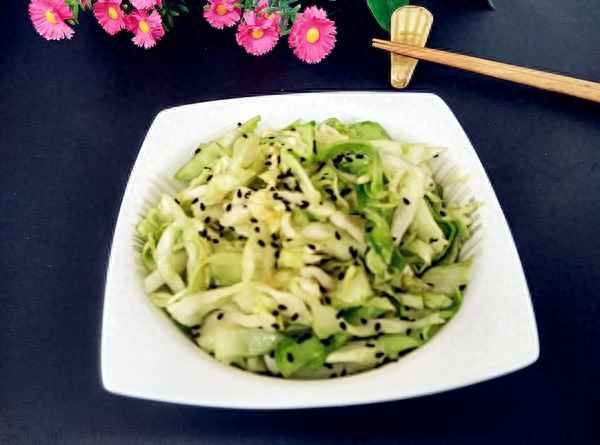 拌洋白菜的簡單做法竅門;怎樣拌洋白菜