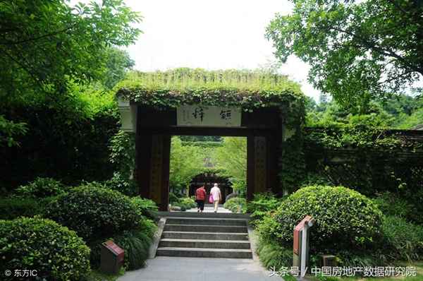 万科翡翠书院多少钱一平米(石家庄万科翡翠书院多少钱一平米)