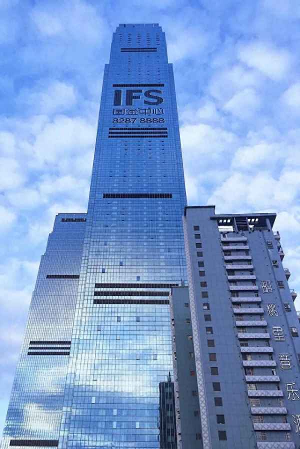 上海金茂大廈簡介20字,上海金茂大廈的由來