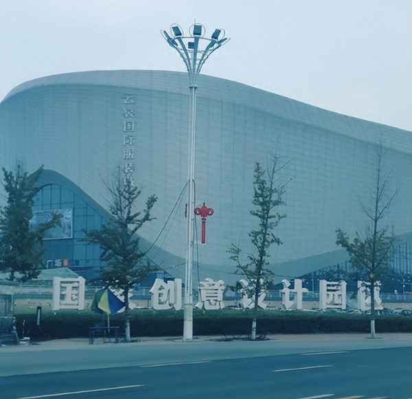 云裳小镇每个区都卖什么,云裳小镇关门了吗