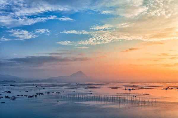 异性给你发山河已暮时已寝安下句(人间忽晚山河已秋是暗示什么)