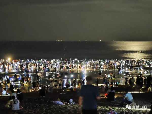 夜间赶海用哪种头灯—抓螃蟹白光灯好还是黄灯光好