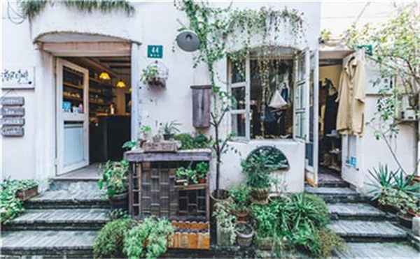 ,假房产证价格表